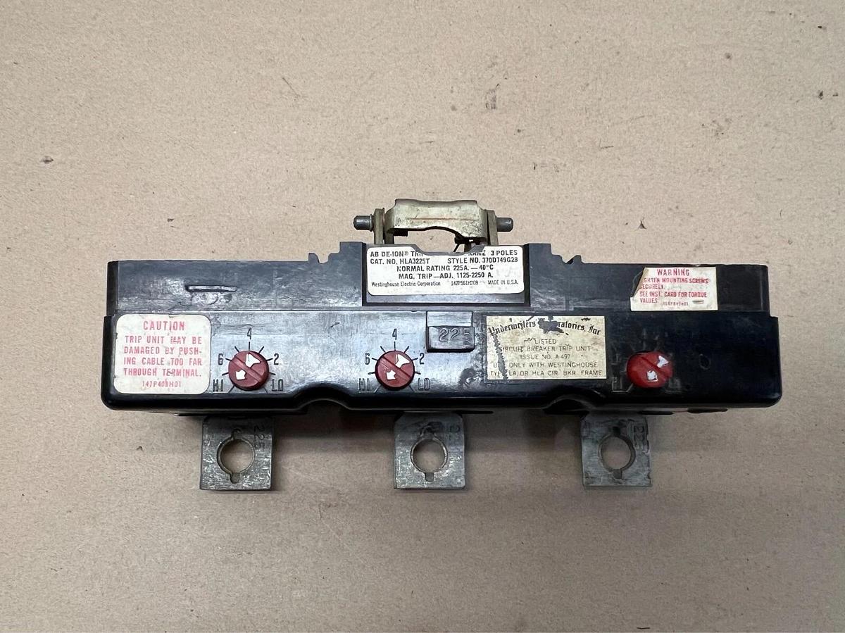 Used Westinghouse HLA3225T AB DE-ION 3 Pole Circuit Breaker Trip Unit