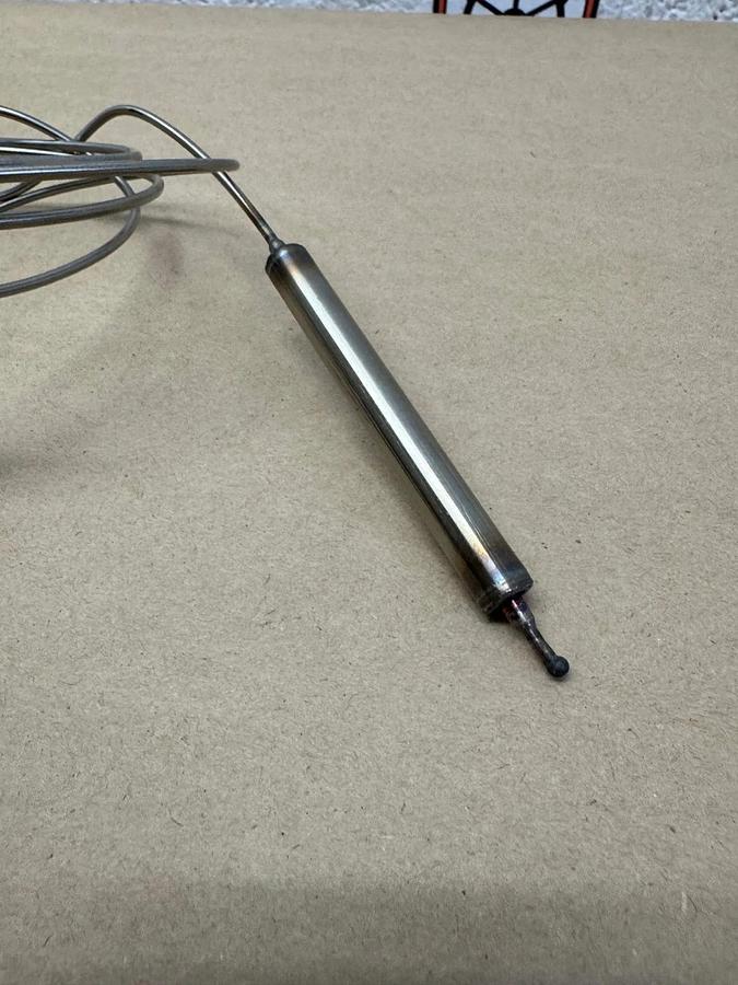 Used United Electric Controls Company E55S-15913 Temperature Controller