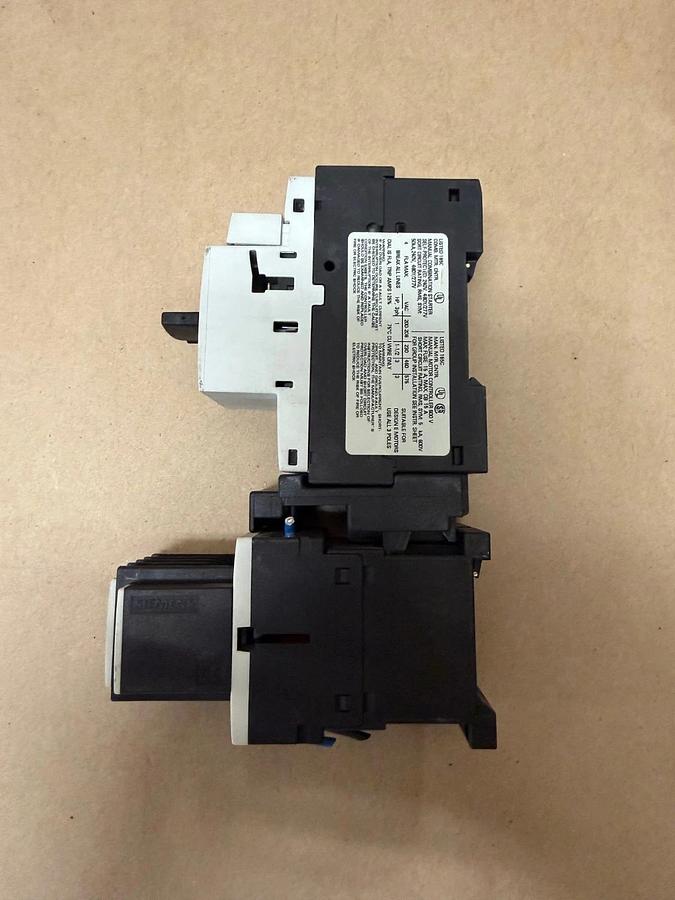 Used Siemens 3RV1021-1EA10 Circuit Breaker w/ 3RT1015-1BB41 Contactor
