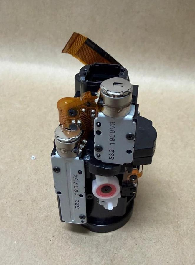 Used Sony LSV-600C Camera Lens Assembly