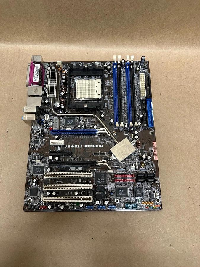 Used ASUS A8N-SLI Premium Motherboard *NEW*