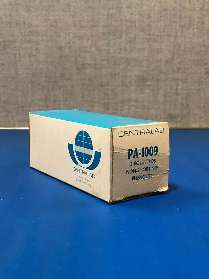 Used Centralab PA-1009 3 POL-11 POS Non-Shorting Phenolic (lot of 5)