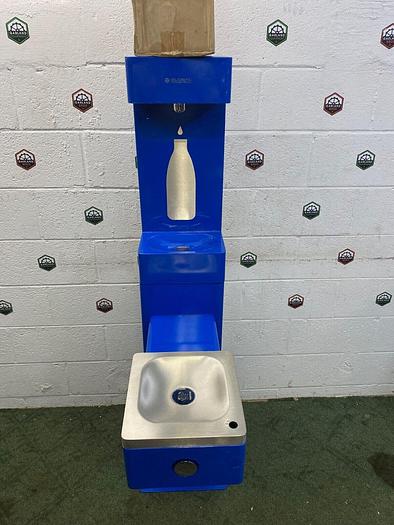 New - open box Global Industrial 761216 BL Outdoor Bottle Filling Station, Drinking Fountain