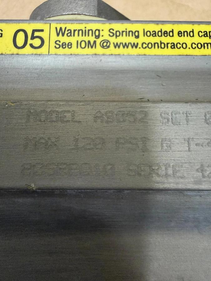 Used Apollo AS052 Pneumatic Actuator w/ CF8M Valve