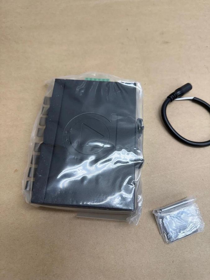 Used Antaira Technologies LNX-800AG 8-Port Unmanaged Gigabit Ethernet Switch *NEW*