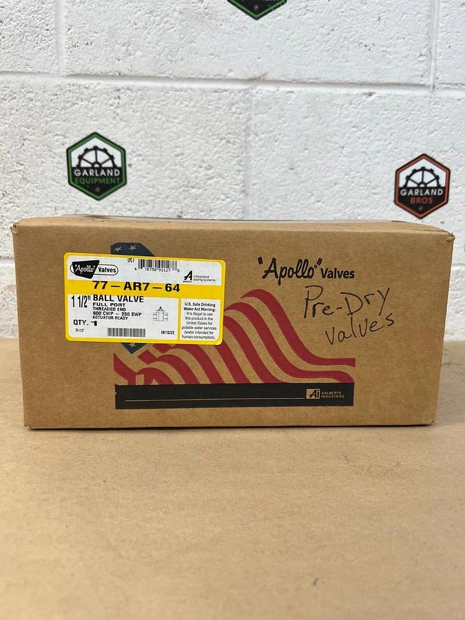 Used Apollo 77-AR7-64 1-1/2” Ball Valve, Full Port Threaded End, 600 CWP