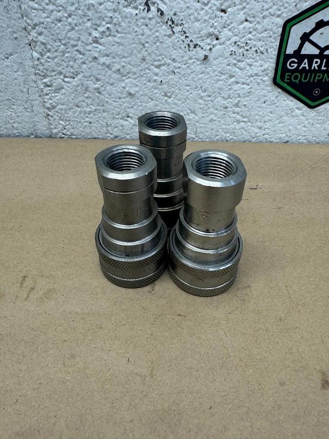 Used Parker SSH3-62 Quick Connect Socket - Lot of 3