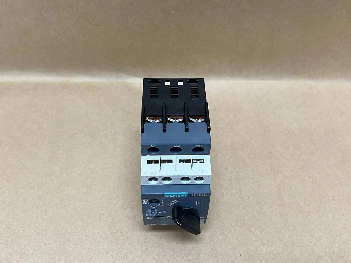 Used Siemens 3RV2021-1KA10 SIRIUS Circuit Breaker, Class 10