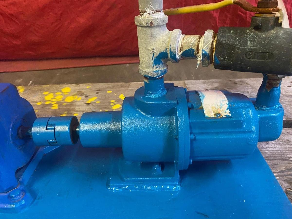 Used Centrifugal Motor Pump w/ Marathon 0.5HP, 1725 RPM, 3 Phase AC Motor