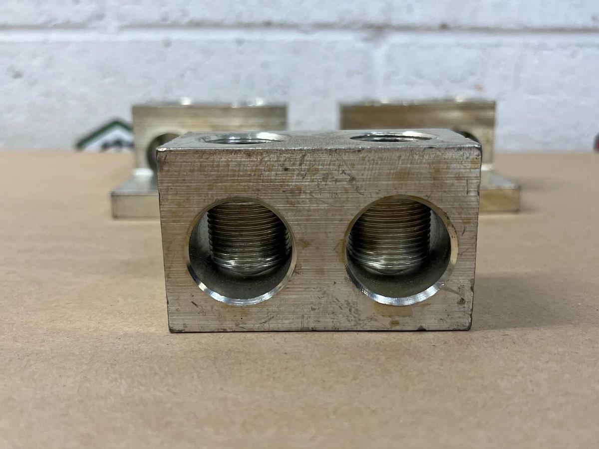 Used Burndy K2A40U 300.800MCM - Lot of 3