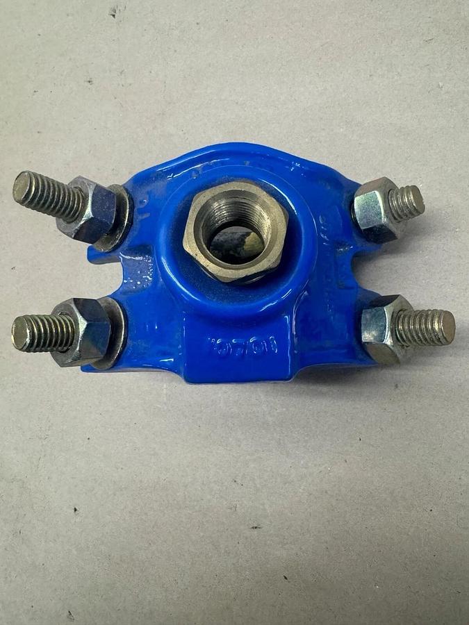 Used Smith-Blair 10701 Service Saddle, 3/4 IP, 1.61-1.9, 313-00019206-000