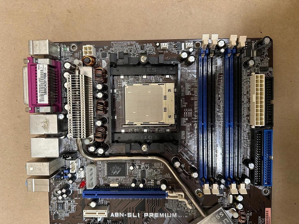 Used ASUS A8N-SLI Premium Motherboard *NEW*