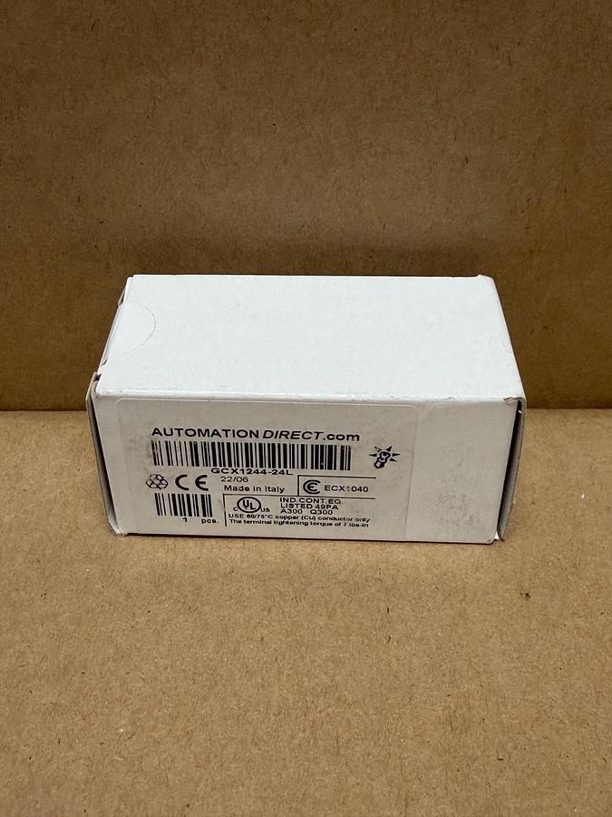 Used AutomationDirect GCX1244-24L 22mm, 2 Position Selector Switch, *FACTORY SEALED*