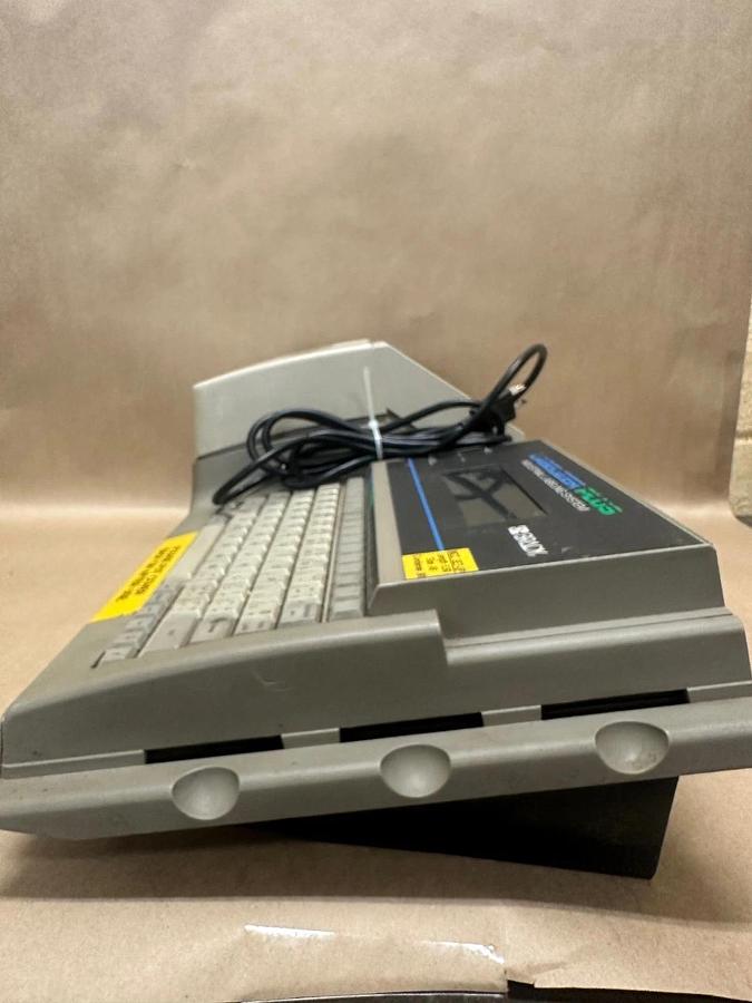 Used Brady Labelizer Plus Label and Sign Maker