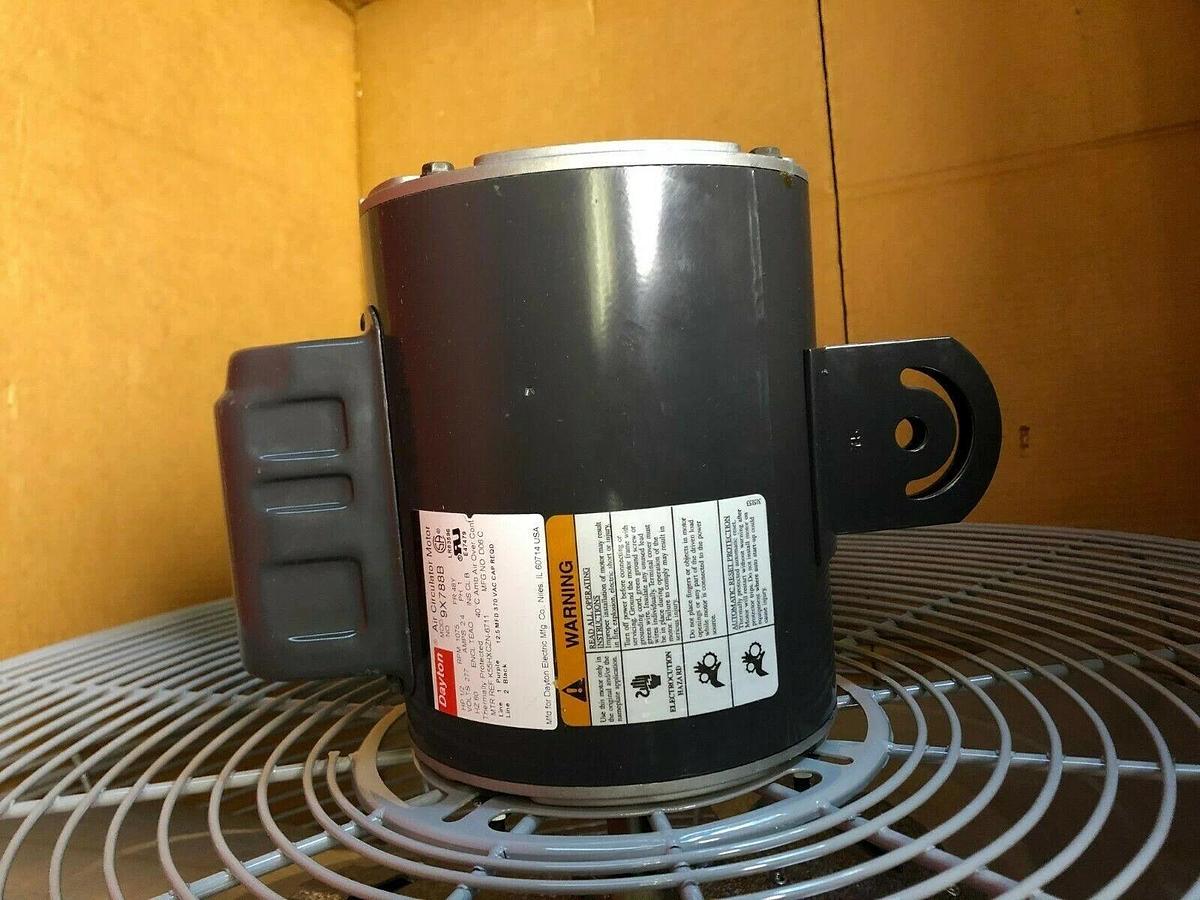 Used Dayton 5M196H 30” Dial Industrial Fan, 277 Volts