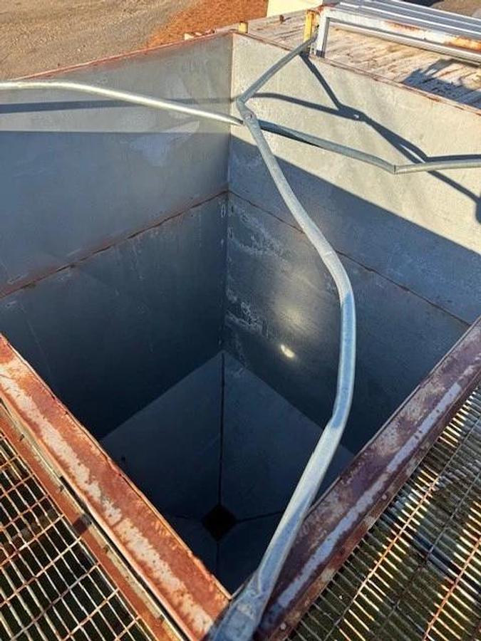 Used Industrial Hopper 60”x60” Top Inlet, 8.5”x8.5” Outlet, 43° Slope, 195' Sq Hopper
