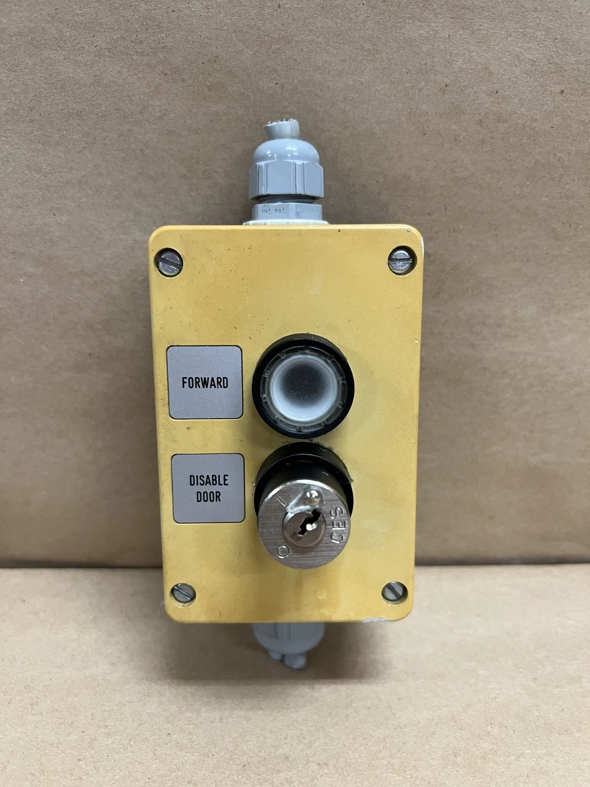 Used Siemens 3 SB 180.-2 Push-Button Control Station