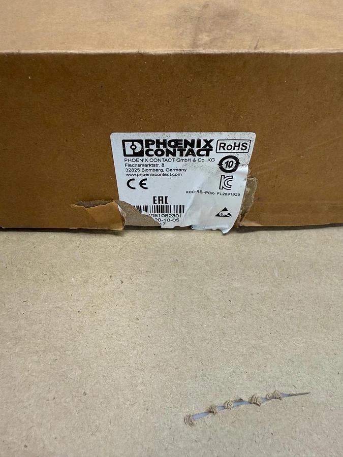 Used Phoenix Contact FL SWITCH SFN 8TX, Industrial Ethernet Switch *NEW*