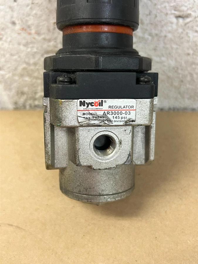 Used Nycoil AR3000-03 145 PSI Regulator