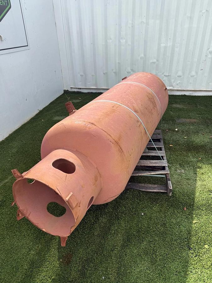 Used Silvan Industries Pressure Tank MAWP 200PSI@450°F, MDMT -20°F@200PSI 350 Gal