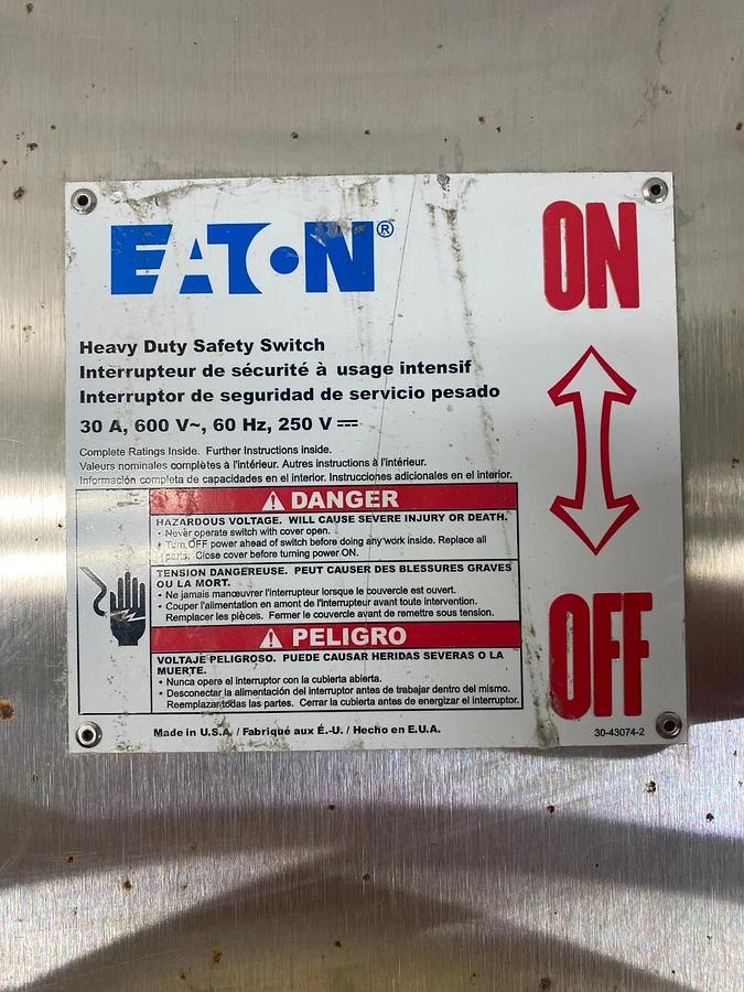 Used Eaton DH367UWK 30 Amp Heavy Duty Safety Switch 600v, 60Hz, 250v