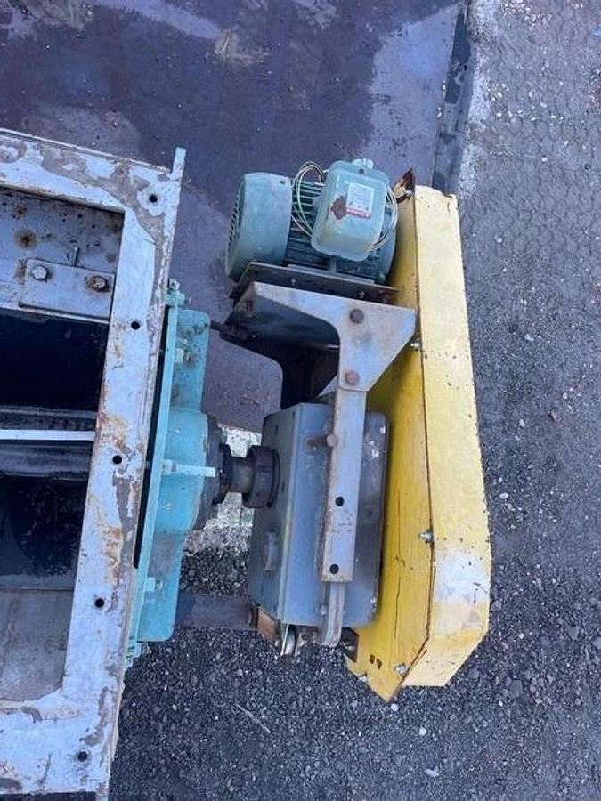 Used Clarke's FDR-ER30X40-90-655 Rotary Airlock Feeder, Toshiba 10HP Motor - TESTED