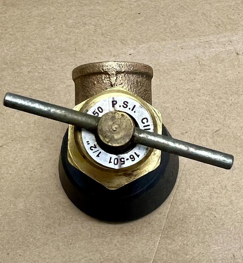 Used Apollo 16-501 1/2” Bypass/Liquid Relief Valve 1/2” Male x 1/2” Female 0-250 PSI