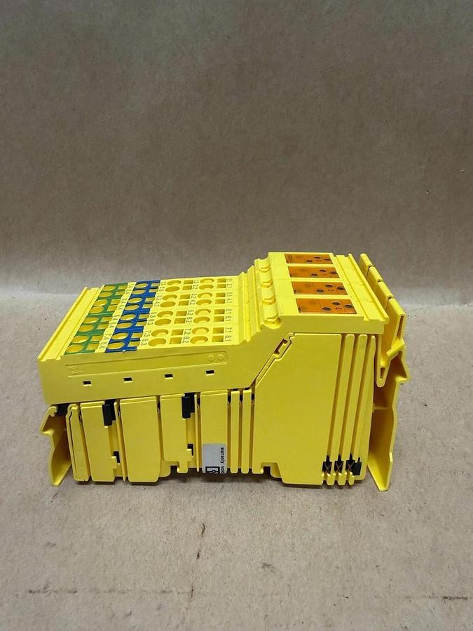 Used Phoenix Contact IB IL 24 LPSDO 8-PAC Safety Digital Output Module