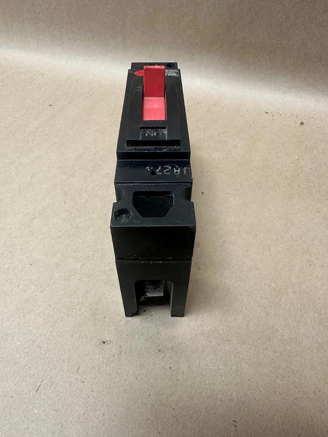 Used General Electric THED113020 20A 1 Pole Circuit Breaker