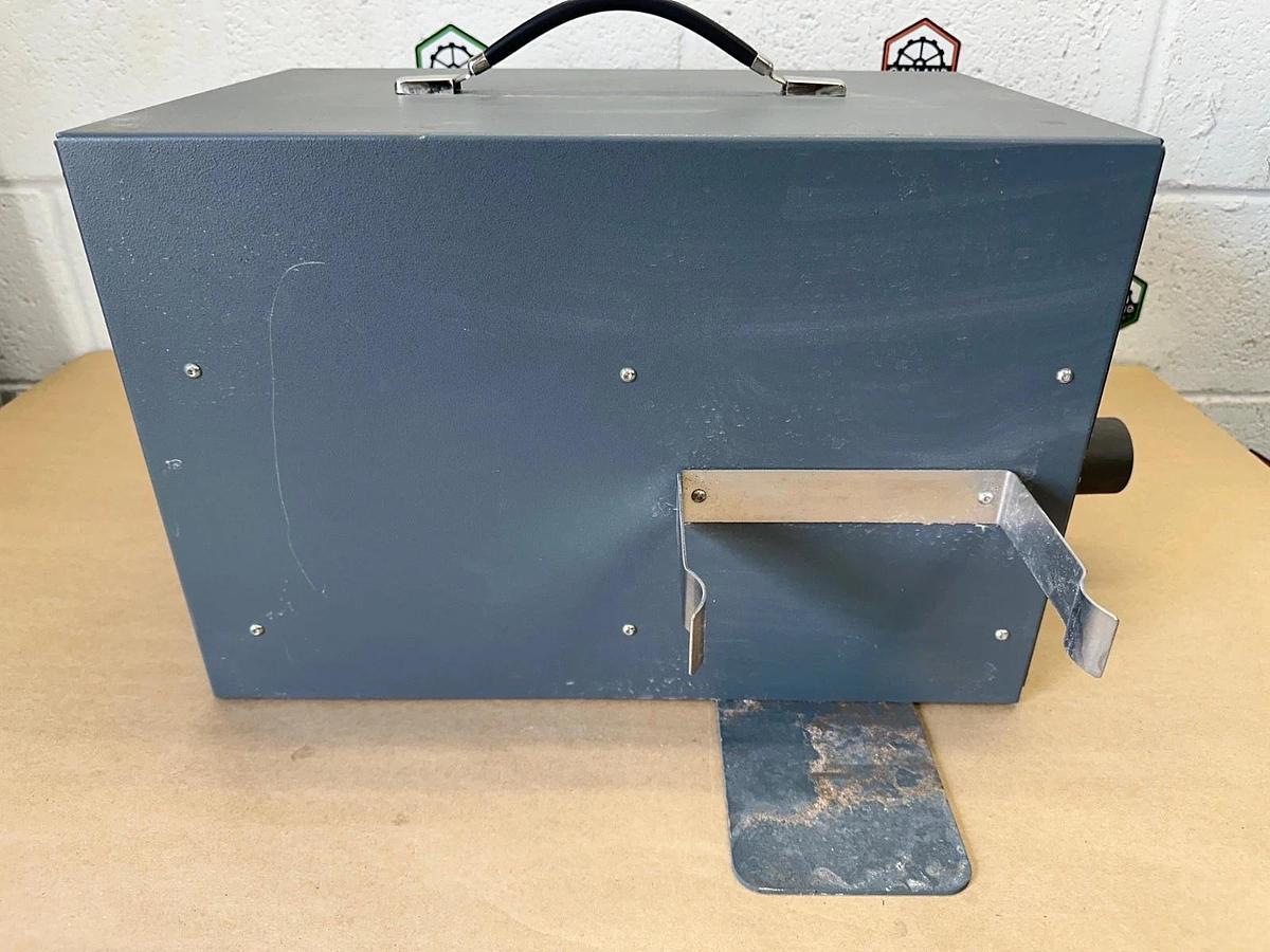 Used Tecan Schwelz AG Option TE-VACS Option Box Control Unit