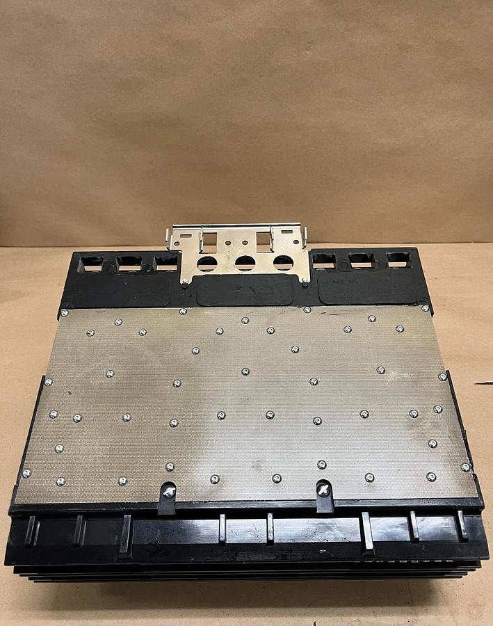 Used Square D NC36800 Ser 2, 800A, 3P, 600VAC Industrial Molded Case Circuit Breaker