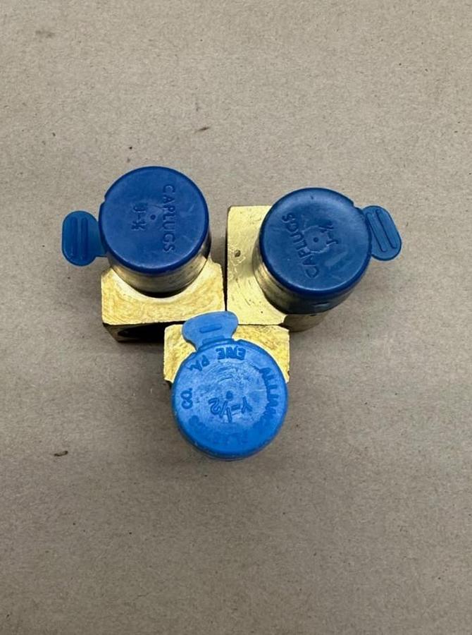 CAT 5K-9240 32.70mm Long 90 Degree Elbow Adapter - Lot of 3 *NEW*