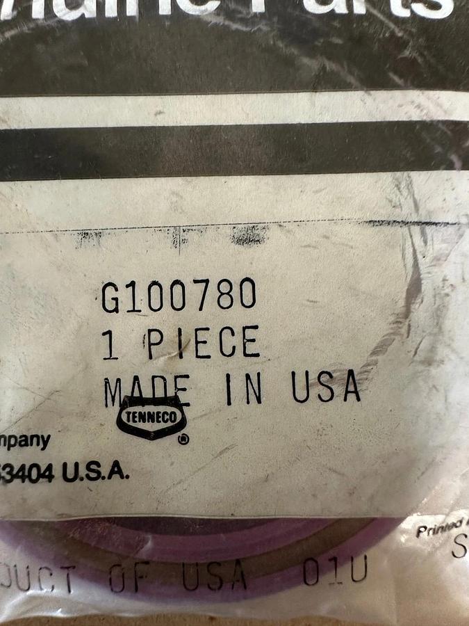 Used Case G100780 Seal *NEW*