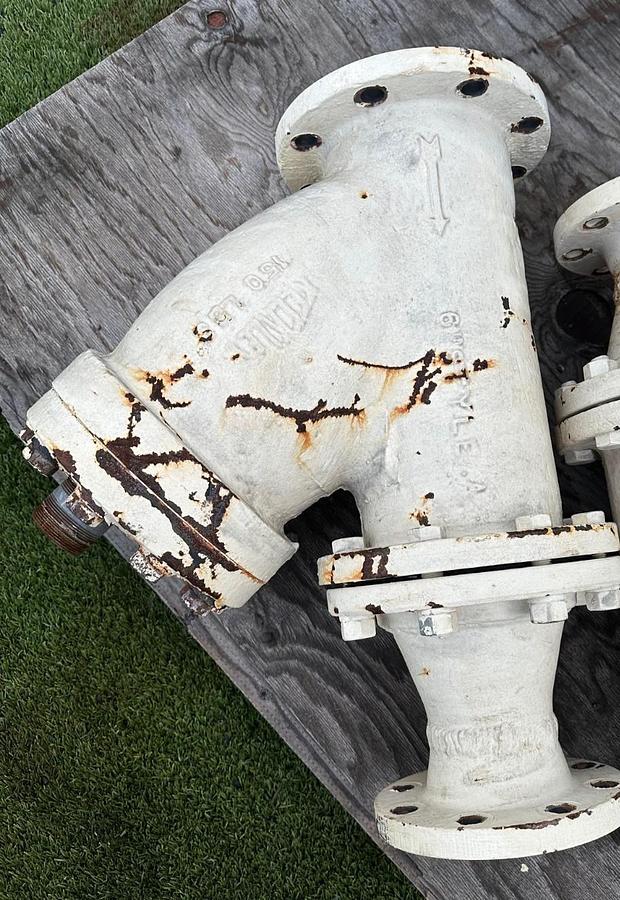 Used Keckley 150Lbs, 6” Style A, Y Valves