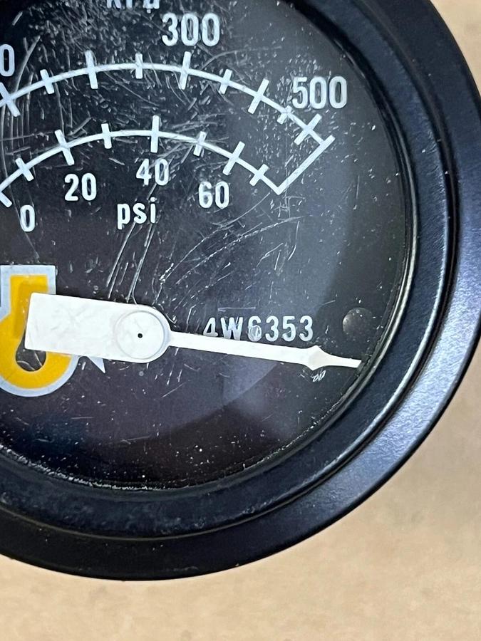 Used Caterpillar 4W6353 Oil Pressure Gauge