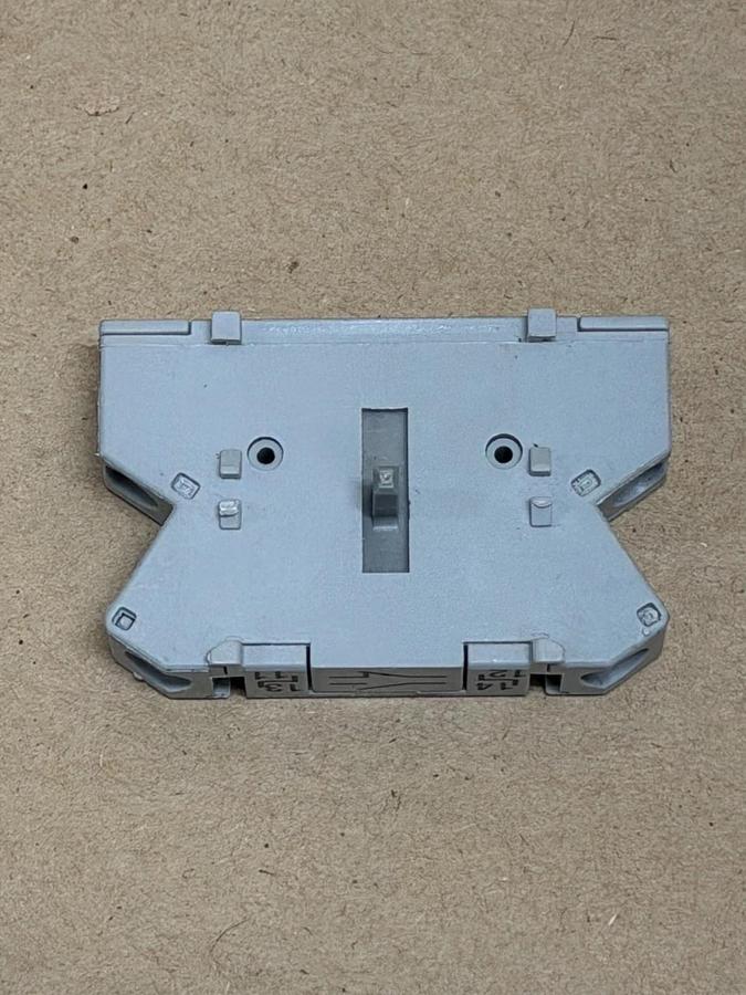 Used Siemens 3LD9200-5C Safety Interlock Switch