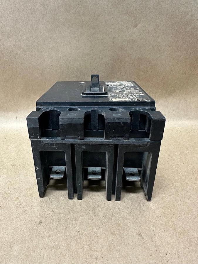 Used Cutler Hammer EHC3050 50A 3 Pole Circuit Breaker