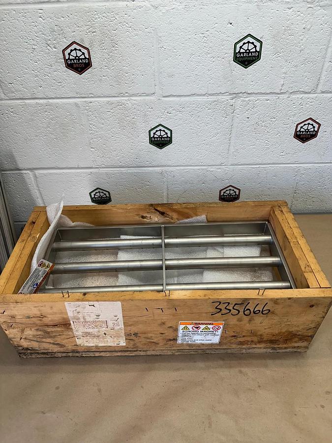 Used Eries RE6HP Grate Magnet, 8.5” x 21”, Tube Diameter 1” *NEW*