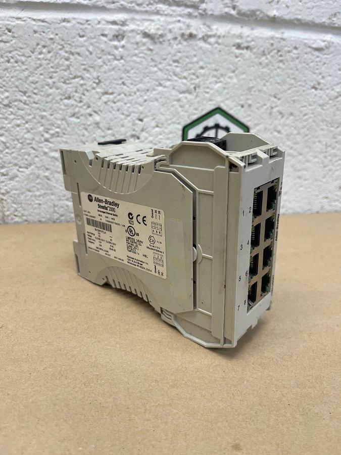 Used Allen-Bradley 1783-US08T Unmanaged Ethernet Switch, Ser A, Statix2000, 50/60Hz