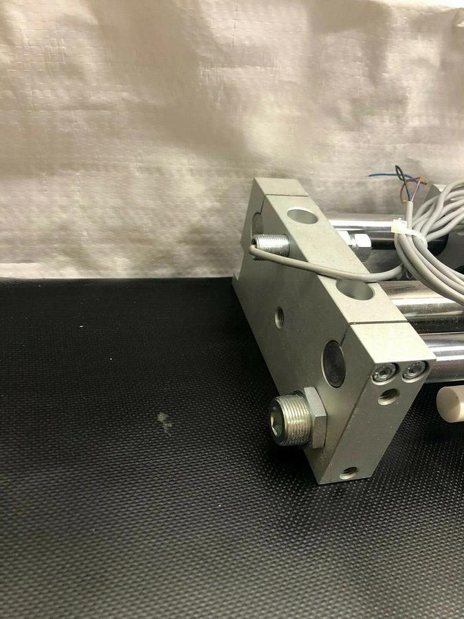 Used Festo SLM-32-545-KF-A-G-S-CV-CH-PV-PH Pneumatic Linear Drive