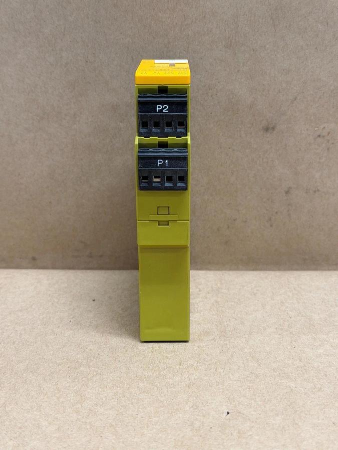 Used Pilz PNOZ e1vp 10s Safety Relay