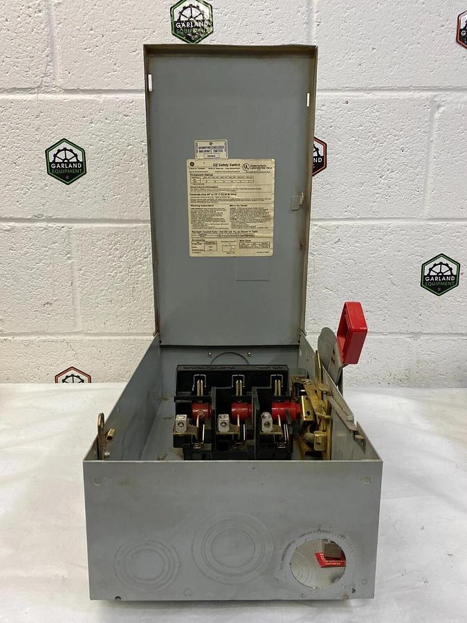 Used General Electric THN3362R Safety Switch Type 3R Enclosure 600V Model: 10 60A