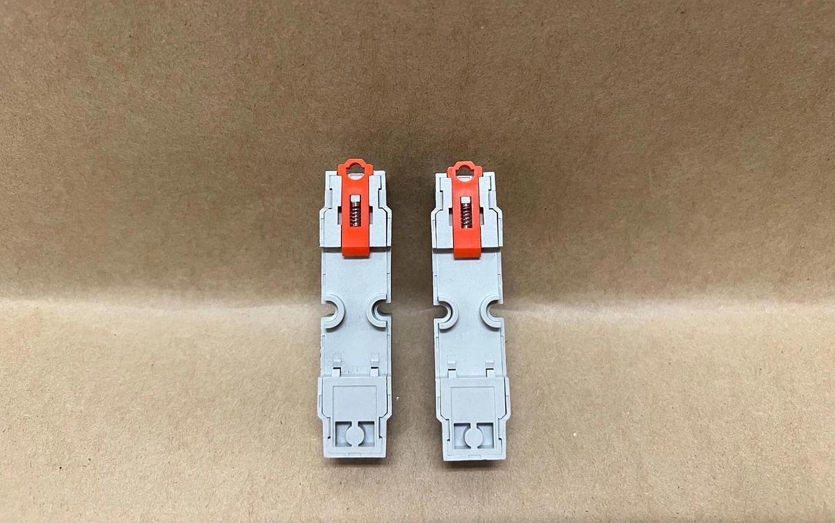 Used Siemens 3TX7144-4E7 Relay Socket - Lot of 2
