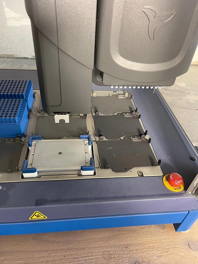 Used Caliper Life Sciences Zephyr Automated Liquid Handler 123977-07R