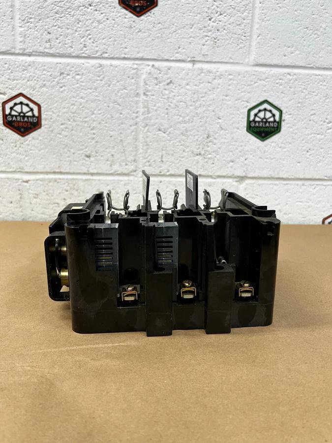 Used Allen Bradley 595-A;-B Disconnect Switch
