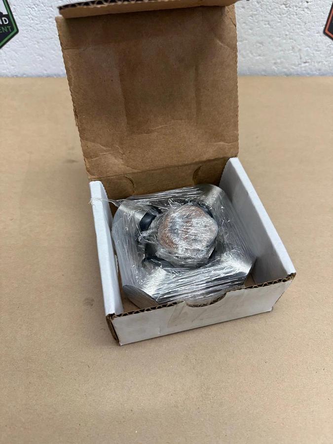 SPICER SPR W5 SH29 U-Joint Steering Propeller Shaft *NEW*