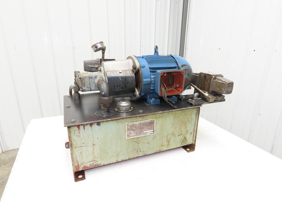 Used Vickers Hydraulic Pump 1117 w/ Crown Triton HKS215PR235R, 10Hp, 1760RPM Motor