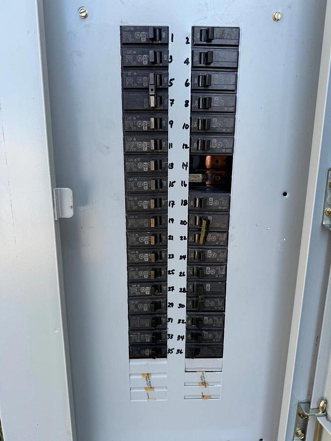 Used General Electric AB433 A-Series Panelboard 200A Main 34/36 Switches, Mixed Amps