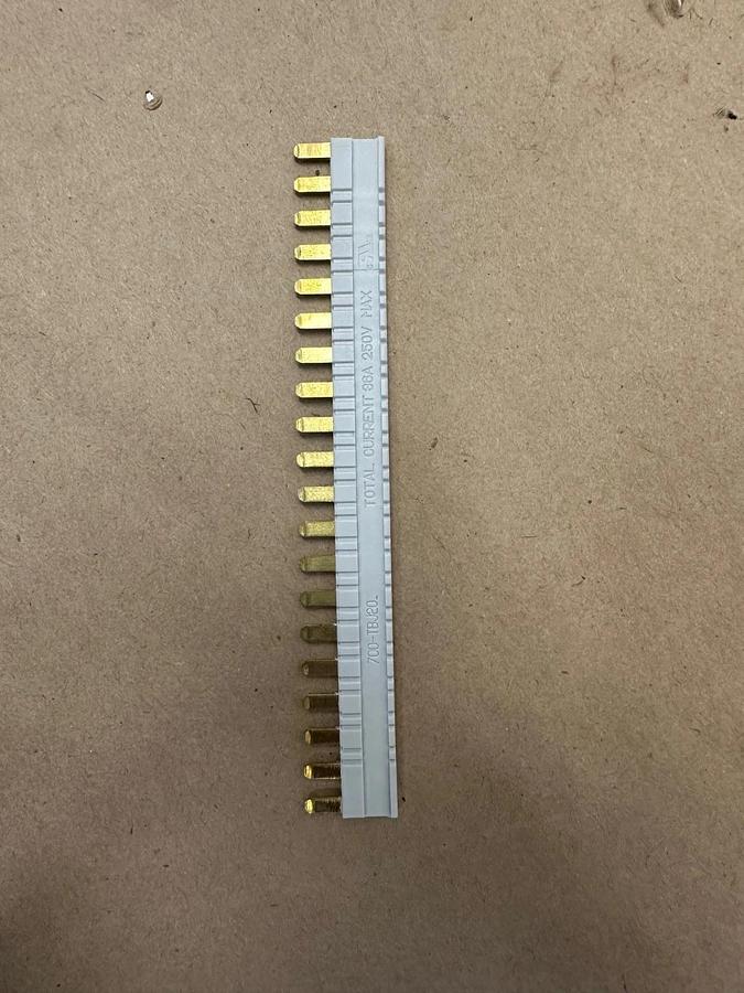 Used Allen Bradley 700-TBJ20G 20 Way Connection Jumper - Lot of 6