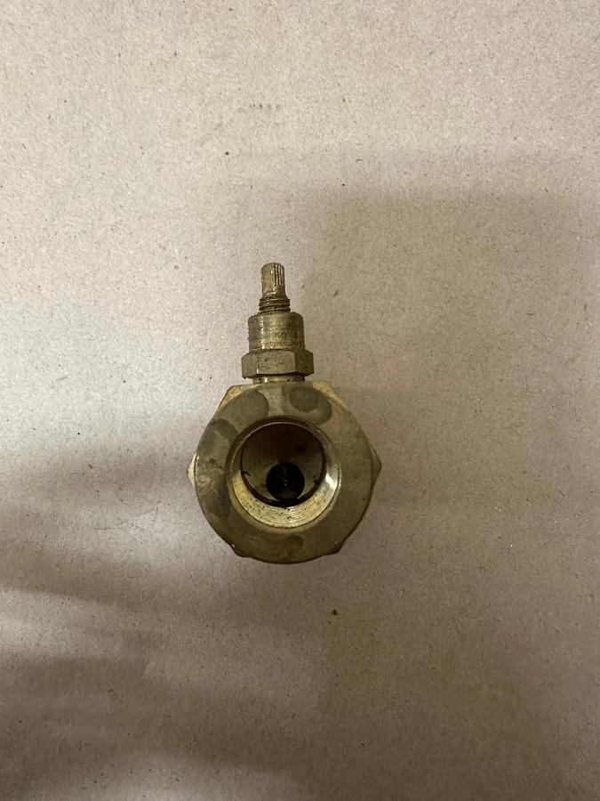 Used CAT 089896 Valve *NEW*